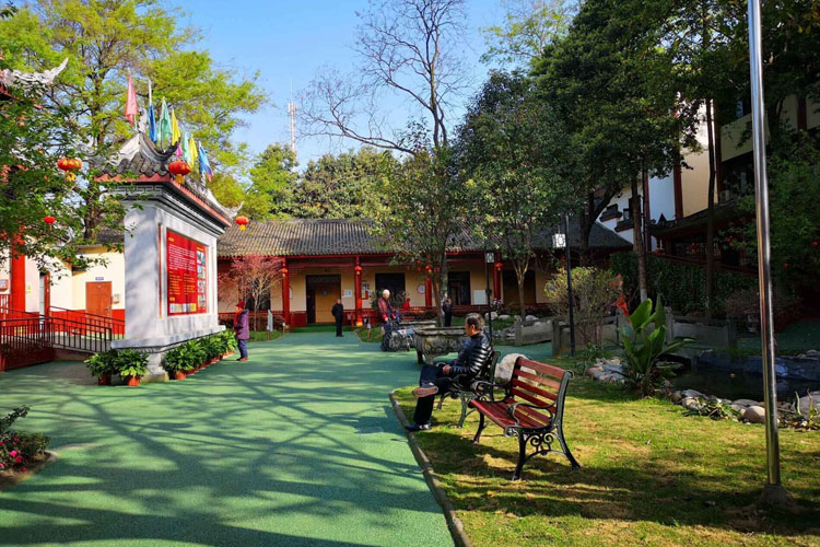 選擇養老院的一些關(guān)鍵要點(diǎn)，快來(lái)看看吧！